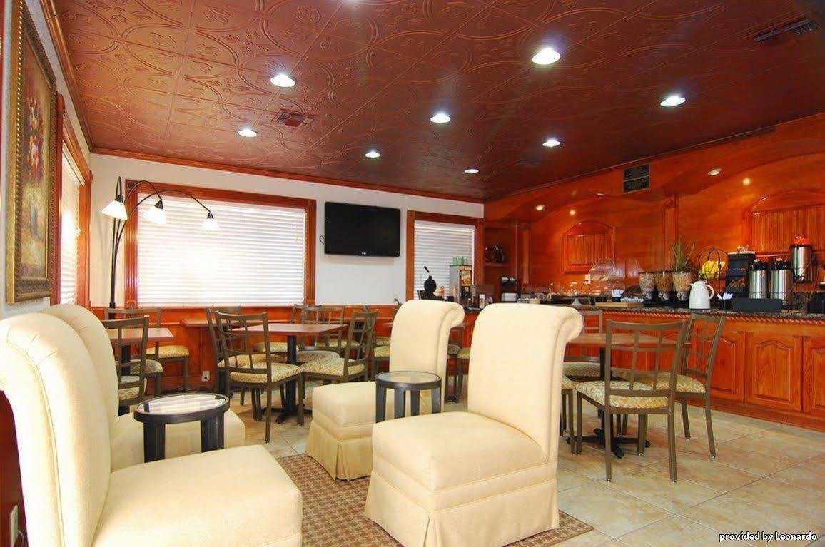 Americas Best Value Inn Kingsville Bagian luar foto